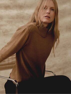 Wol Hide Baby Alpaca Sweater